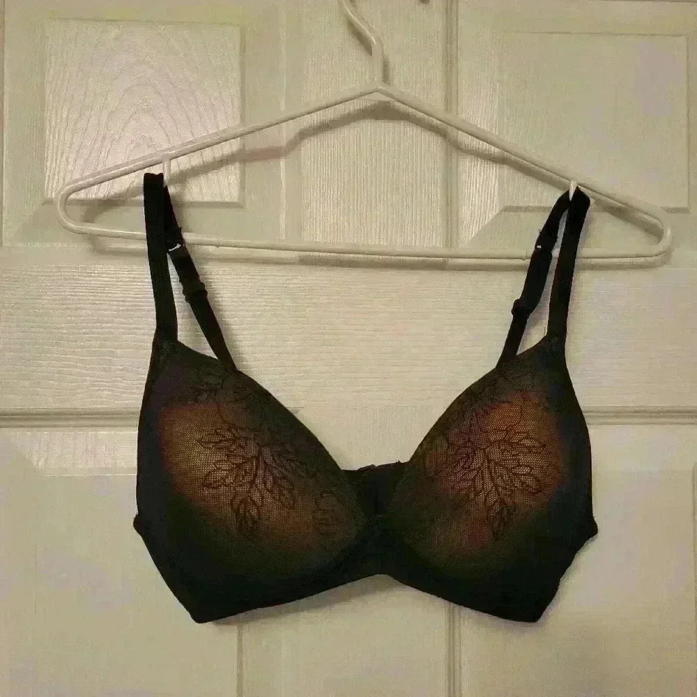 Warners Lace No Underwire Size 34C